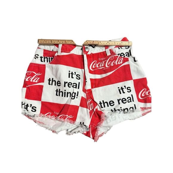 Vintage COCA COLA Womens Med IT'S THE REAL THING Denim Cut-off Frayed Shorts Red - Picture 4 of 7